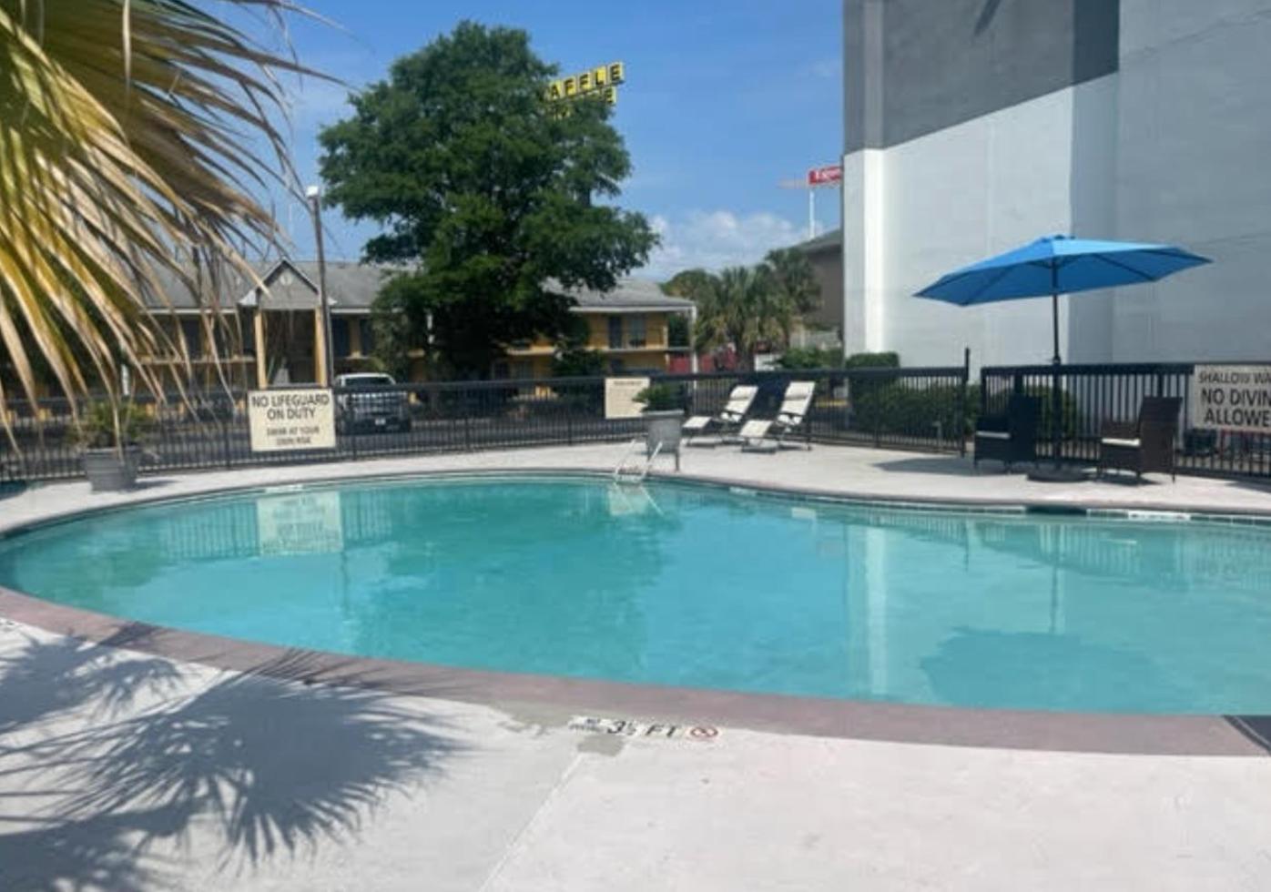 Wingate By Wyndham Charleston Coliseum Hotel North Charleston Exterior photo
