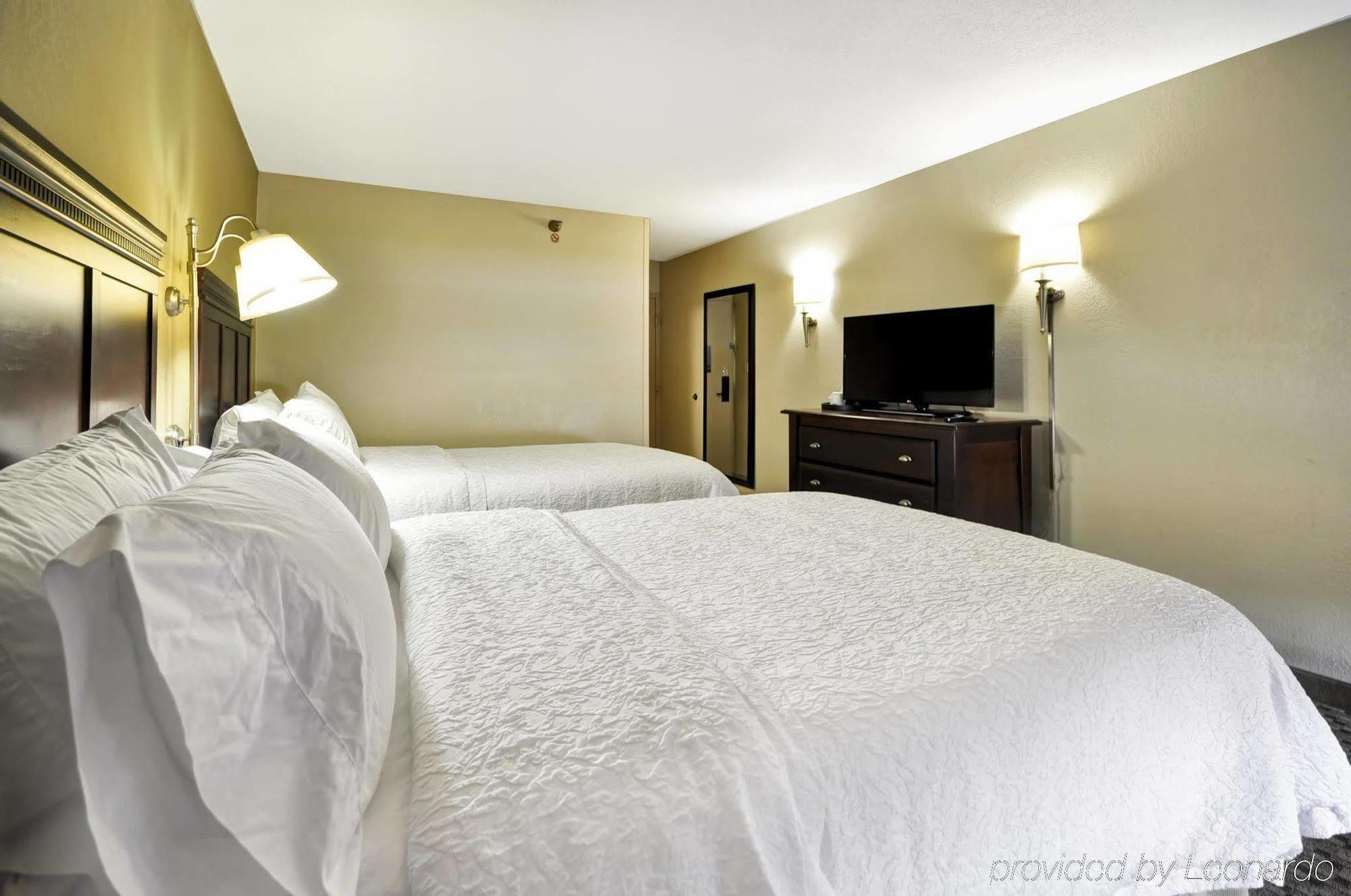 Wingate By Wyndham Charleston Coliseum Hotel North Charleston Exterior photo